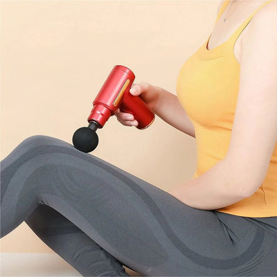 2.5W Nennleistung 6 Niveaus Mini-Fascial Gun Massager für tragbare Vibrationsgeräte